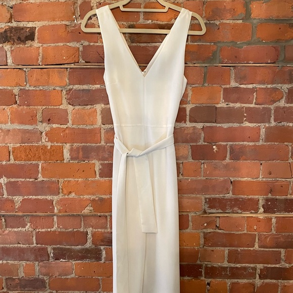 Club Monaco White Jumpsuit Sz 2 - Picture 2 of 2
